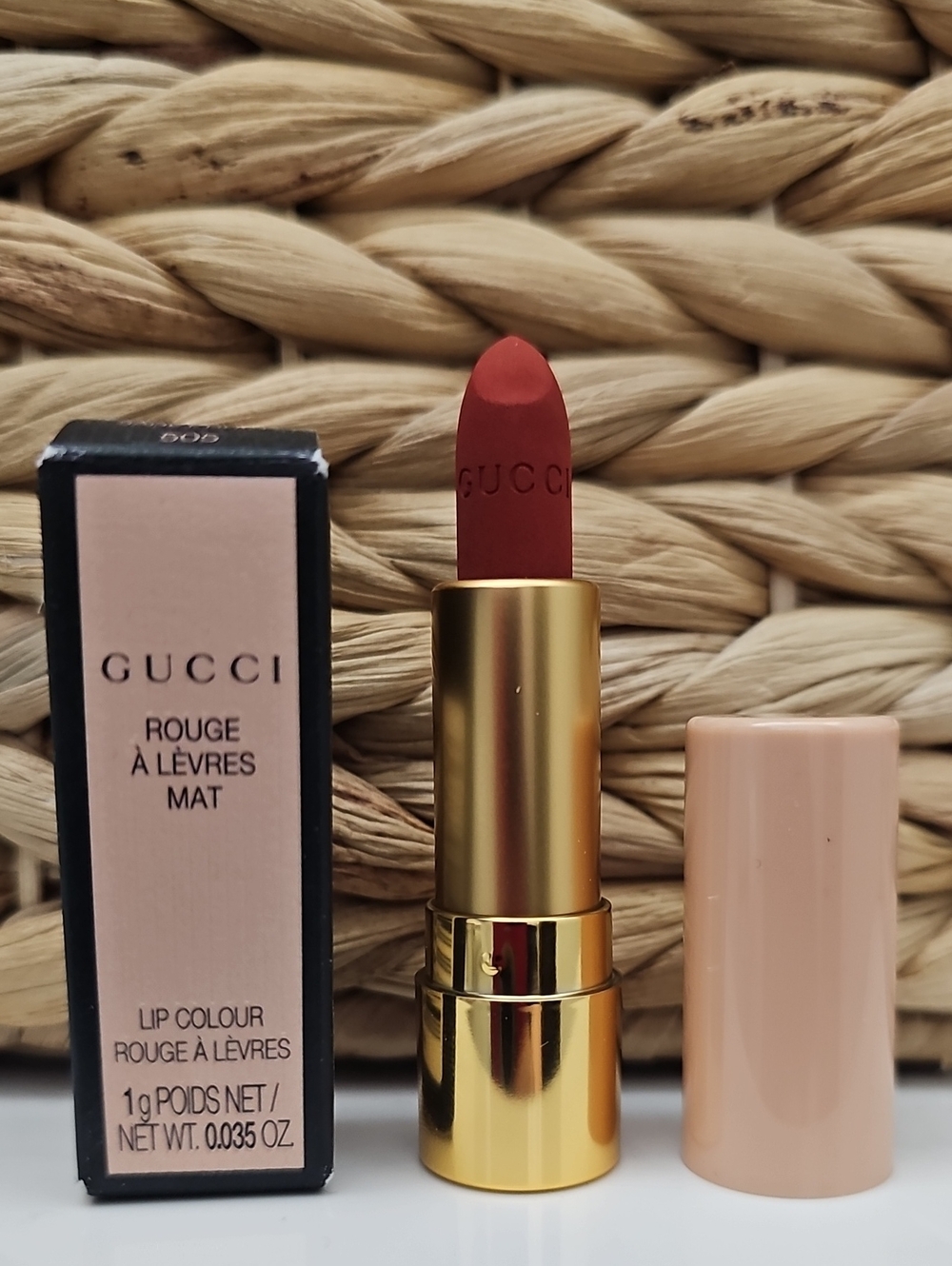 Gucci Matte Lipstick~ Janet Rust
